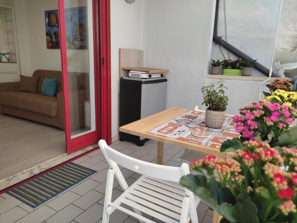 Xiphonia Holiday House Aci Castello Exterior photo